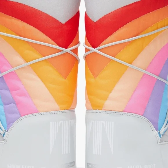 NEW Moon Boot icon rainbow waterproof boots - Picture 2 of 4